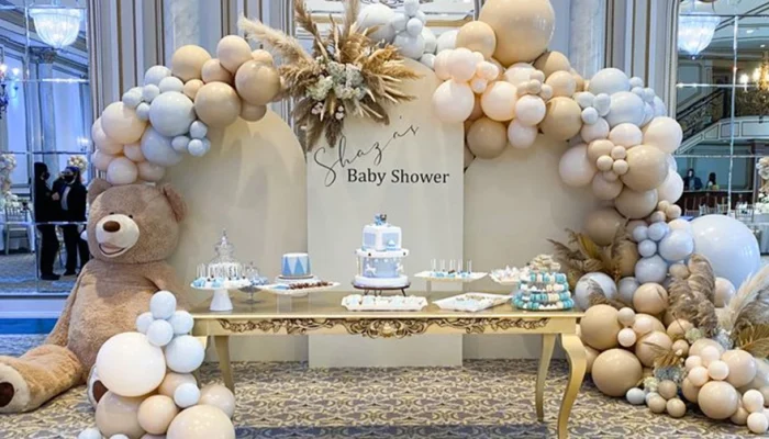 baby shower balloon decoration